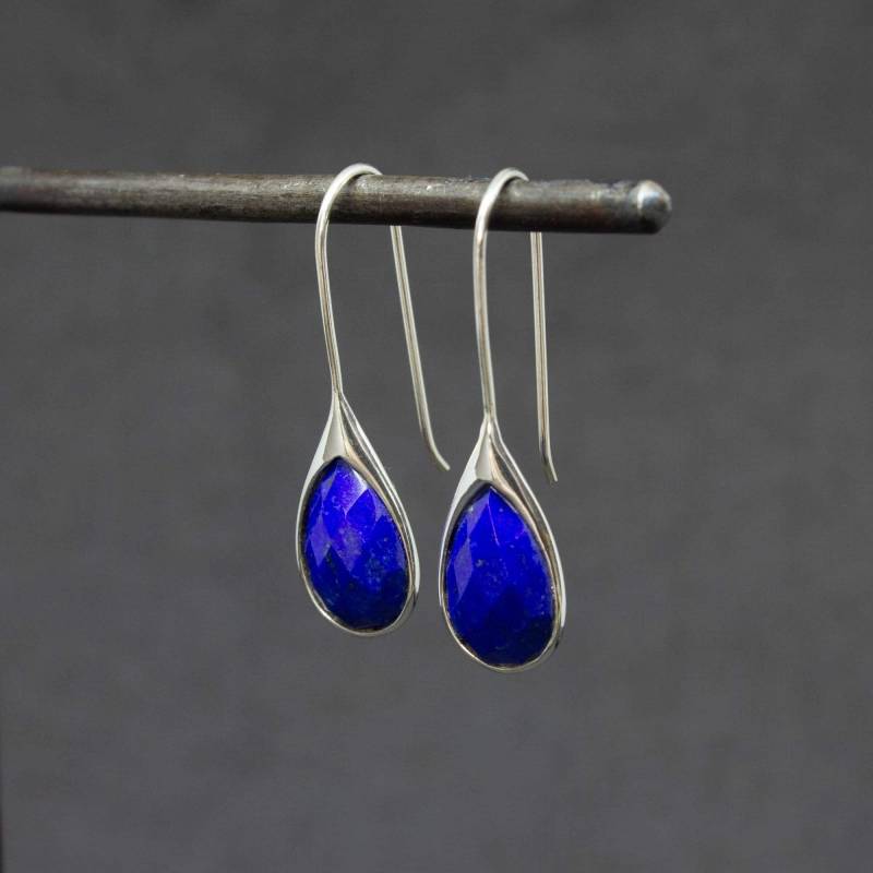 Lapis Lazuli Ohrringe, Silber Und Tropfen, Facettierter Lapis, Teardrop Edelstein Sterling von BeyondBiasa