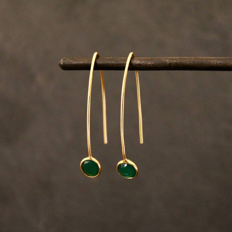 Onyx Ohrringe, Edelstein Creolen, Gold Und Grünquarz Vermeil von BeyondBiasa