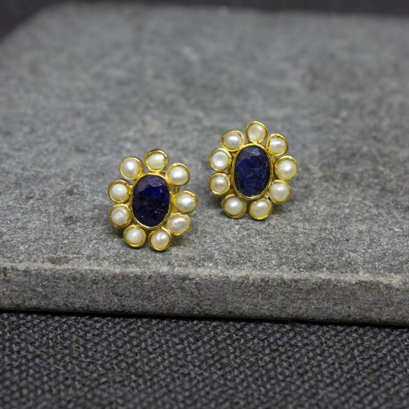 Saphir Und Gold Ohrringe, Perlen Ohrstecker, September Geburtsstein, Juni Vermeil von BeyondBiasa