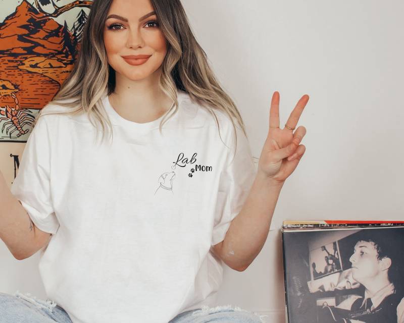 Lab Mom Shirt, Labrador Sweater, Sweatshirt, Lover Gift, Shirt Unique Design Present von BeyondDesignForYou