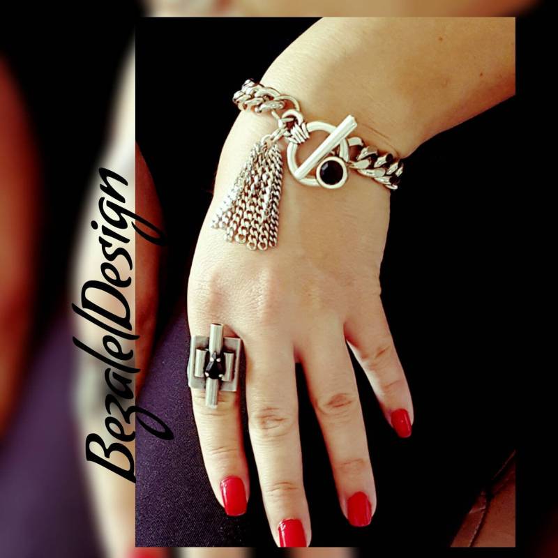 Chunky Silver Link Toggle Armband Swarovski Stein, Punk Goth Schmuck von BezalelDesignShop