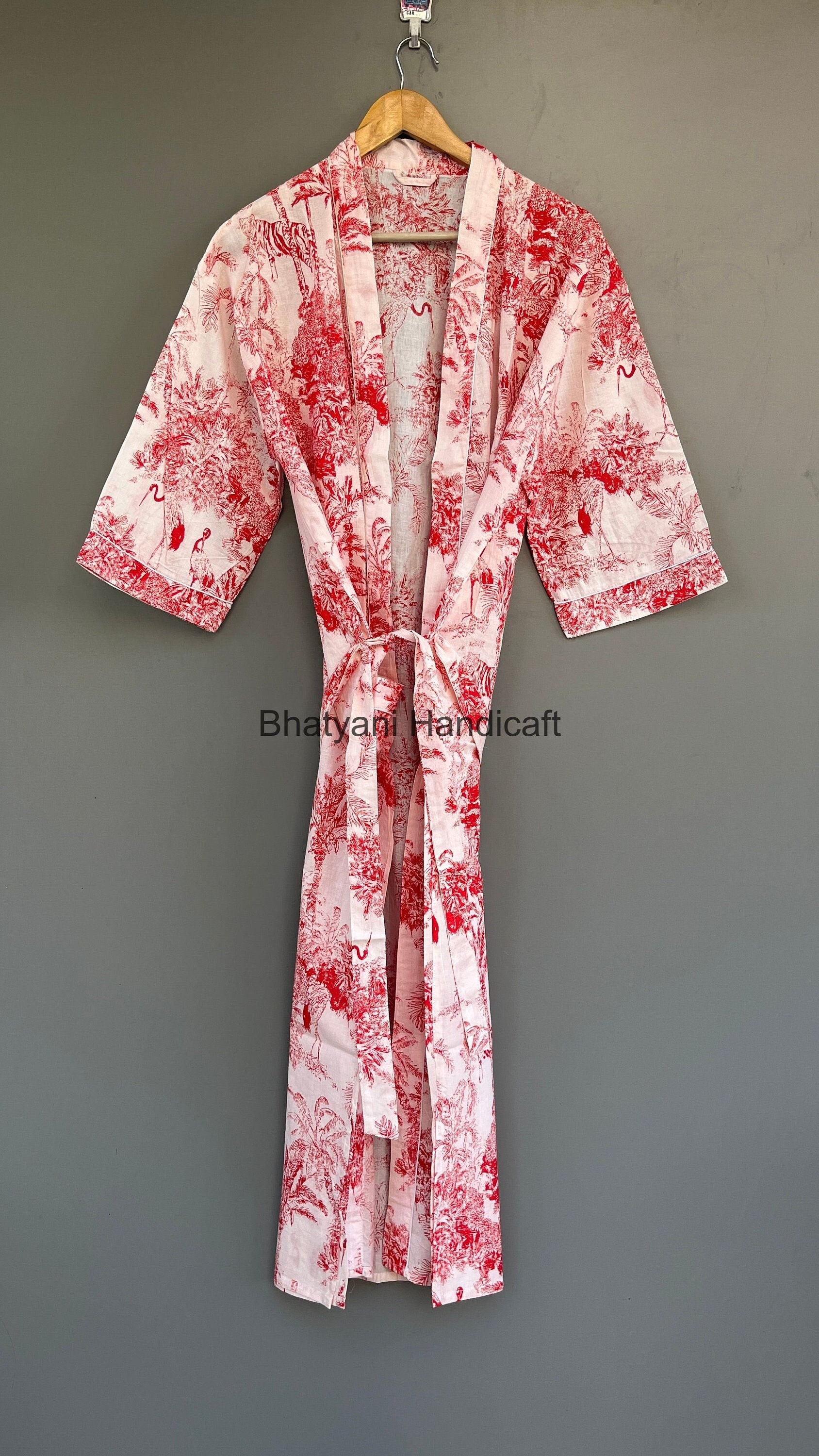 Dschungel Safari Print Baumwolle Kimono Robe|Brautjungfer Kleid|Nachthemd|Einheitsgröße Robe|Unisex von Bhatyanihandicraft