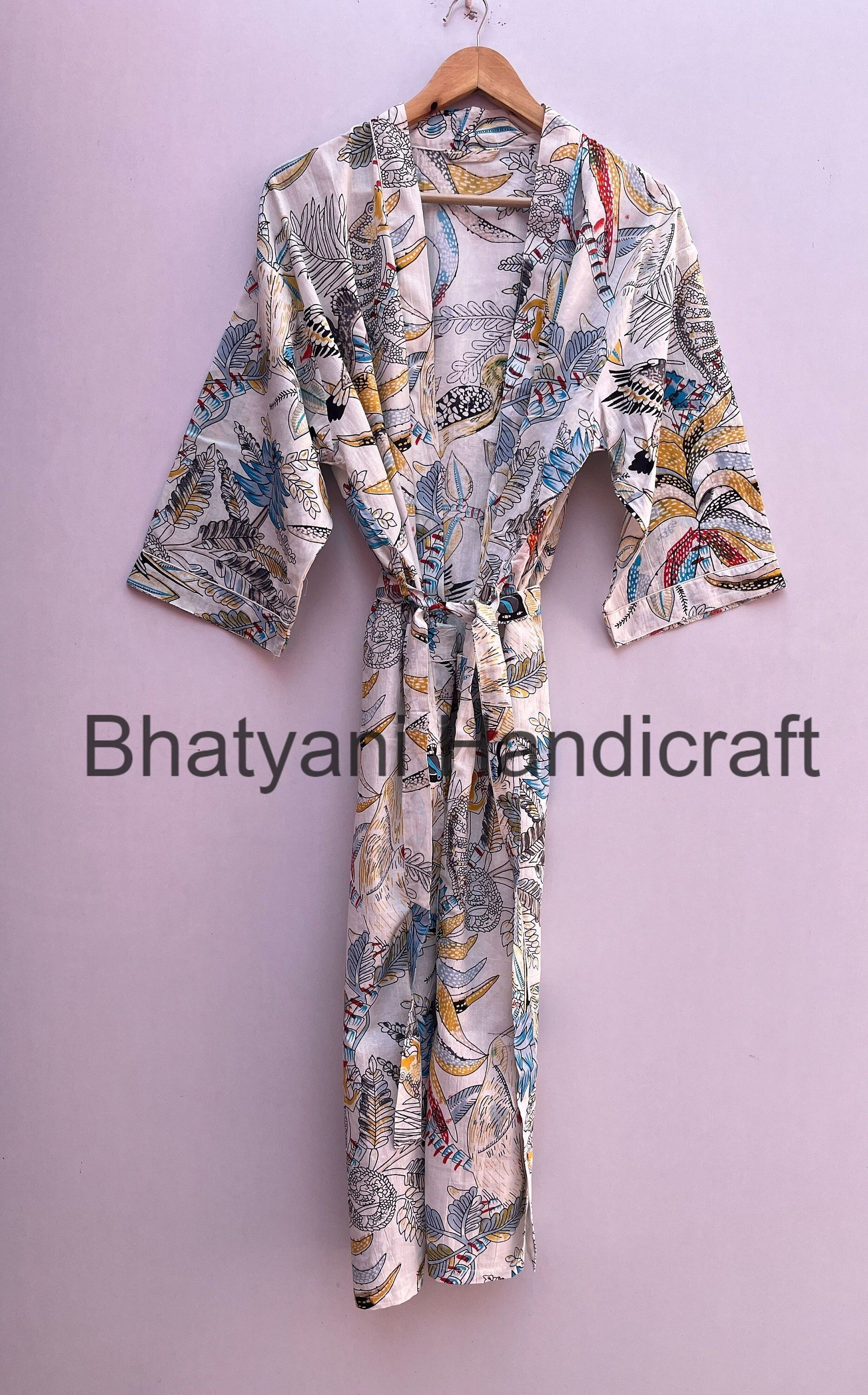 Express-Lieferung - Baumwoll-Kimono-Roben, Blumendruck-Kimono, Weiche Und Bequeme Bademäntel, Wickelkleid von Bhatyanihandicraft