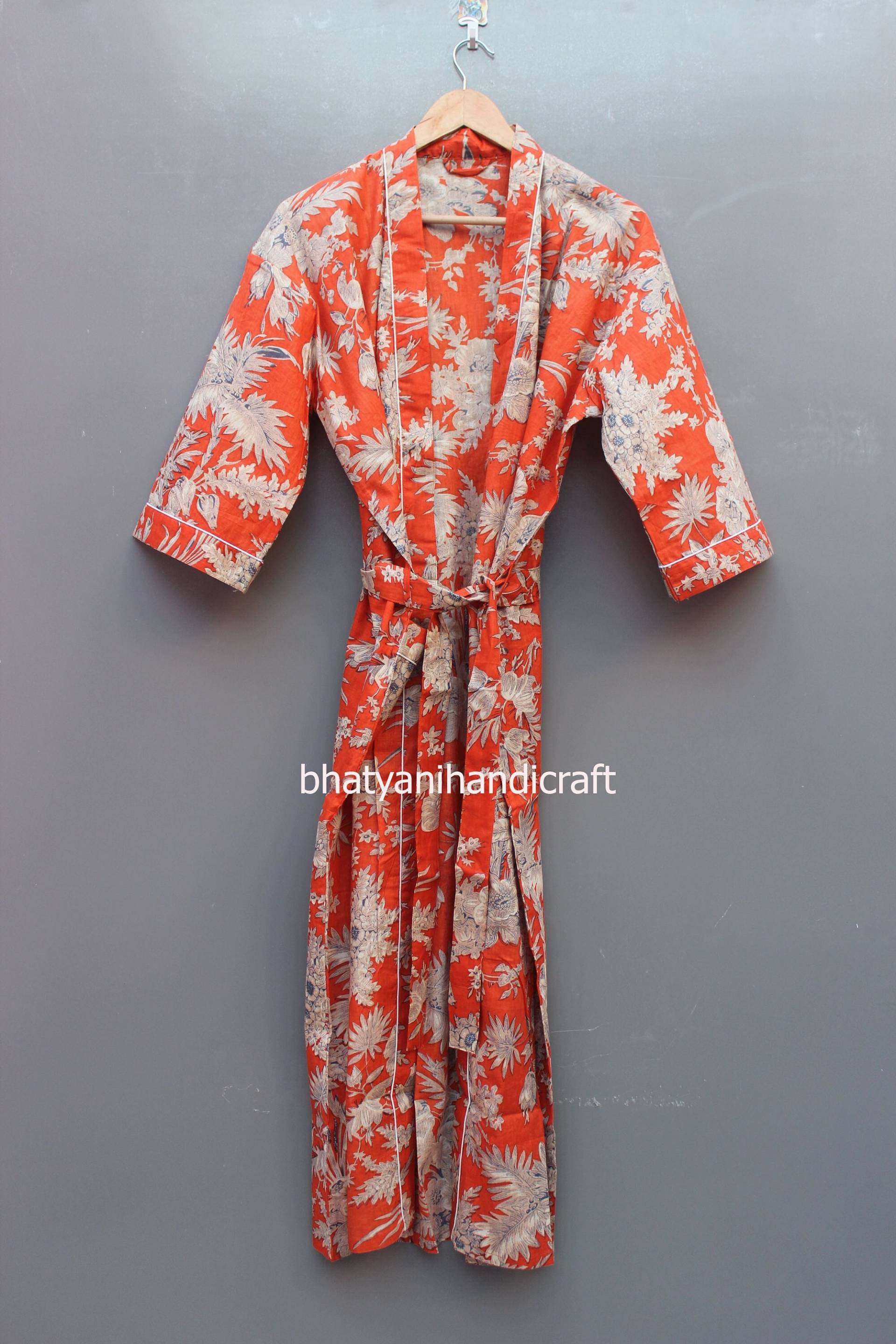 Express-Lieferung - Baumwoll-Kimono-Roben, Blumendruck-Kimono, Weiche Und Bequeme Bademäntel, Wickelkleid von Bhatyanihandicraft