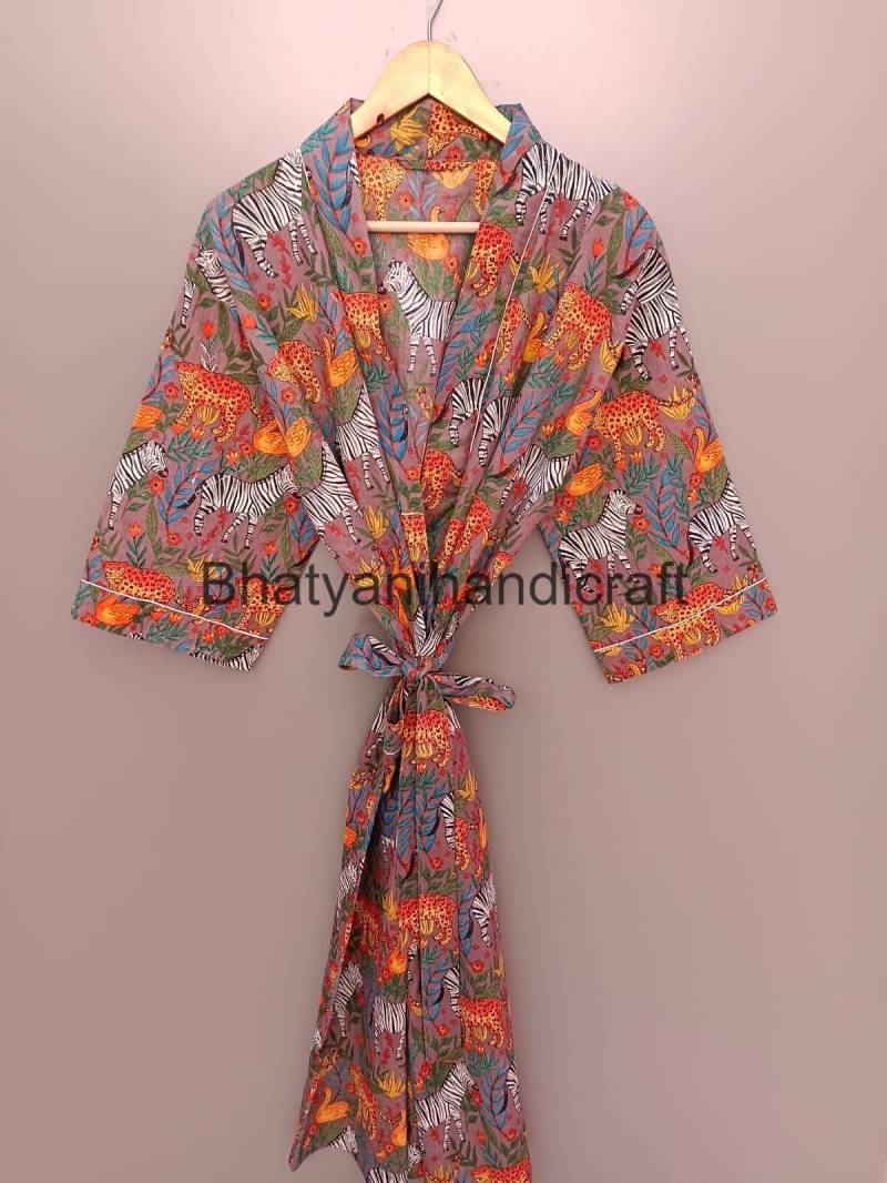 Safari Printed Kimono, 100% Baumwolle Robe, Morgenmantel, Loungewear, Weiche Und Bequeme Bademäntel, Wickelkleid von Bhatyanihandicraft