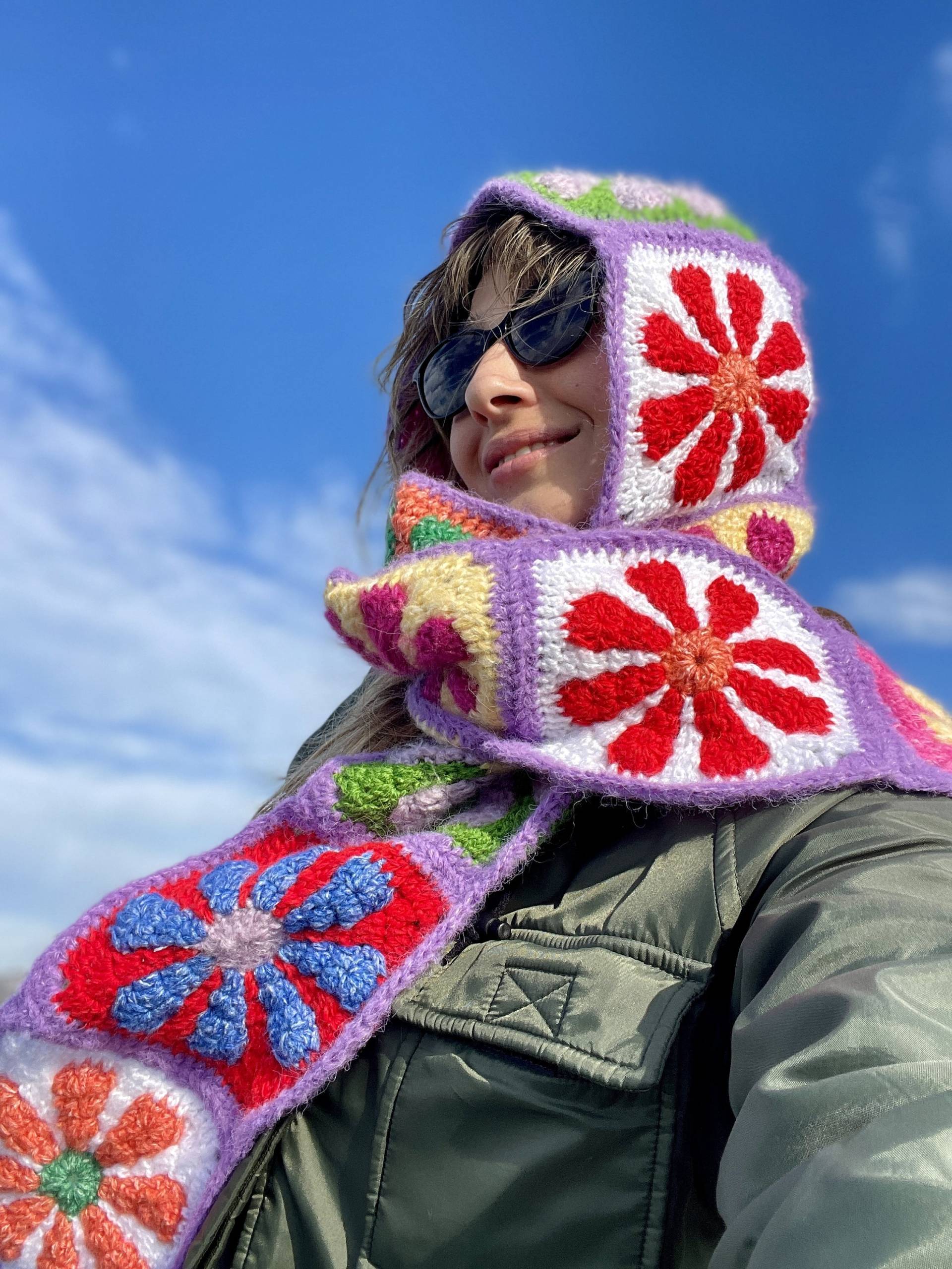 Gehäkelter Balaclava Schal, Daisy Bunte Unisex Balaclava, Versandfertige Gehäkelter Nackenwärmer, Frauen Schals von Bhavass