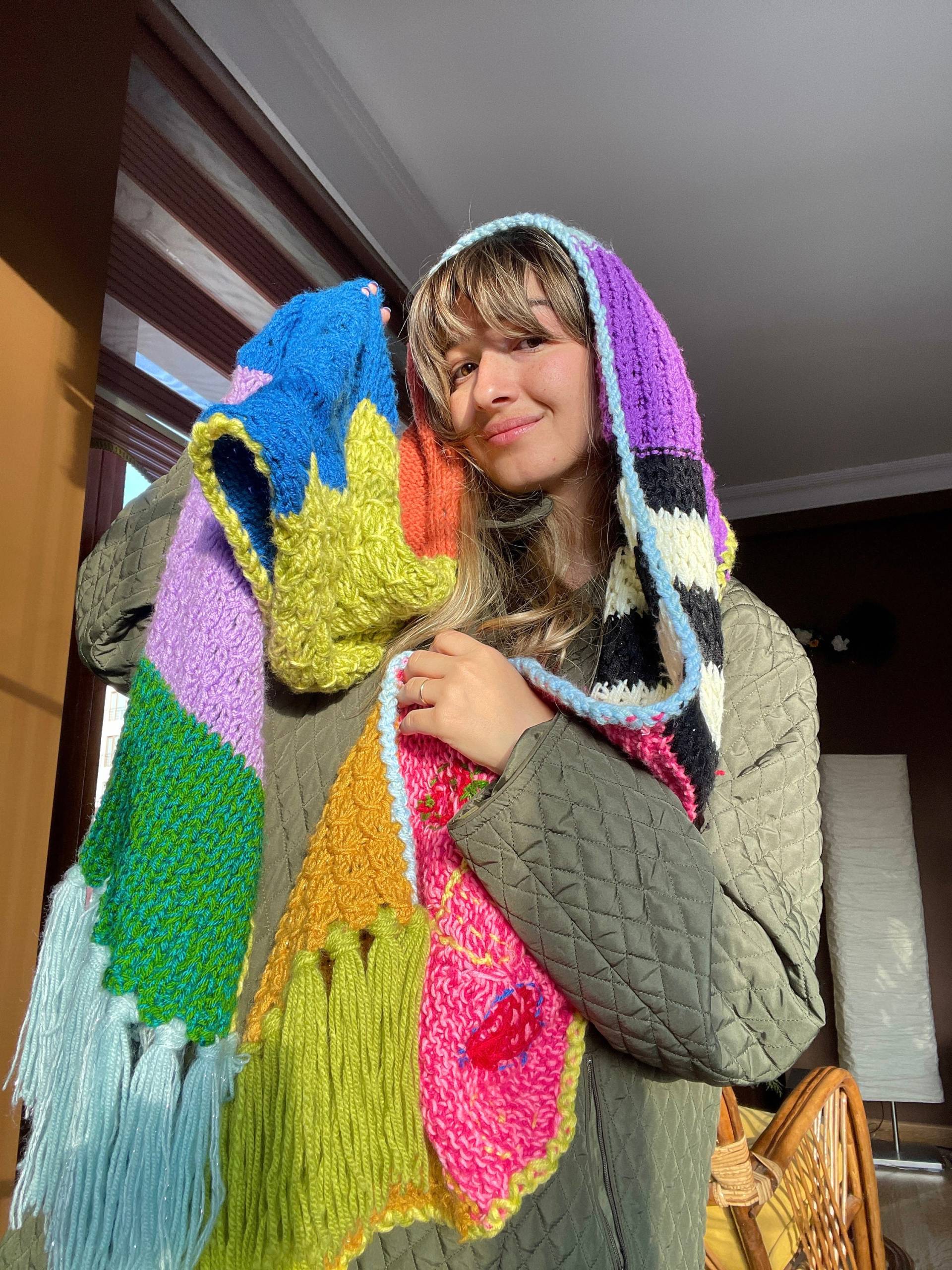 Gehäkelter Bunter Schal, Handgemachter Einzigartiger Hippie Bhava Art Langer Boheme Unisex Winter Handgestrickter Schal von Bhavass