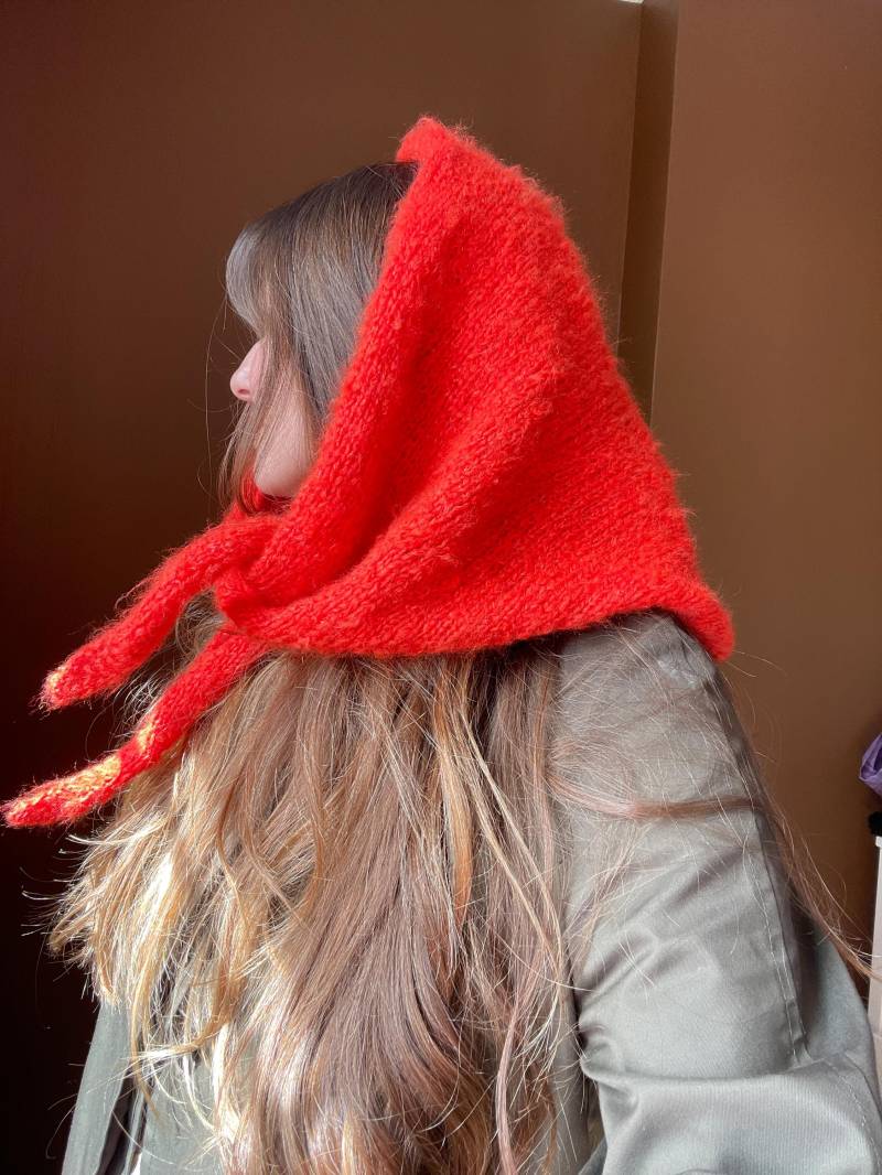 Handgefertigter Häkelschal Mit Kapuze Vintage-strickschal von Bhavass