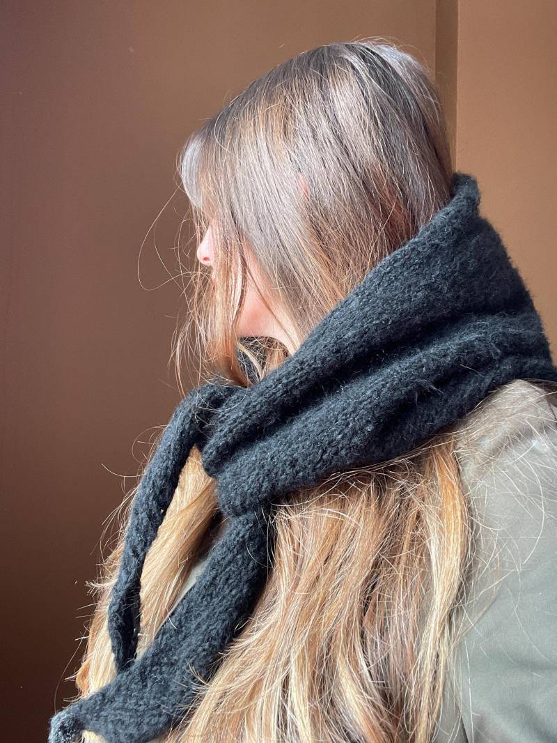 Handgefertigter Häkelschal Mit Kapuze Vintage-strickschal von Bhavass