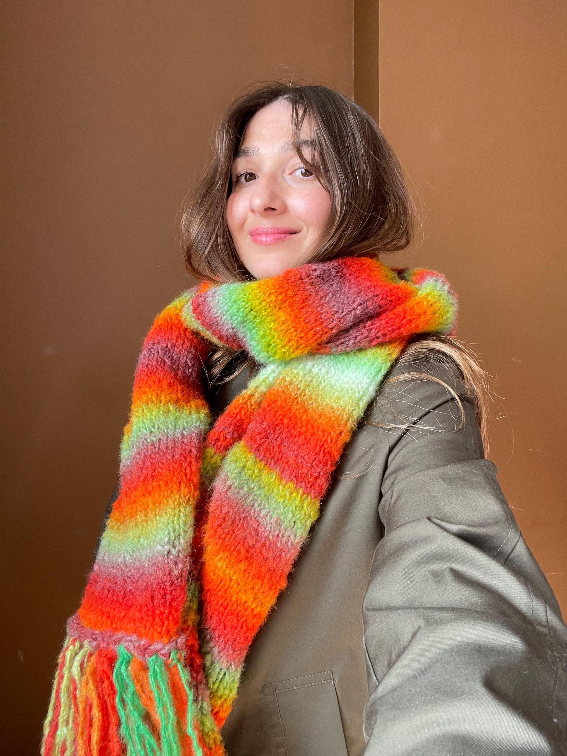 Handgestrickter Bunter Schal Unisex Winter Warmer Schal von Bhavass