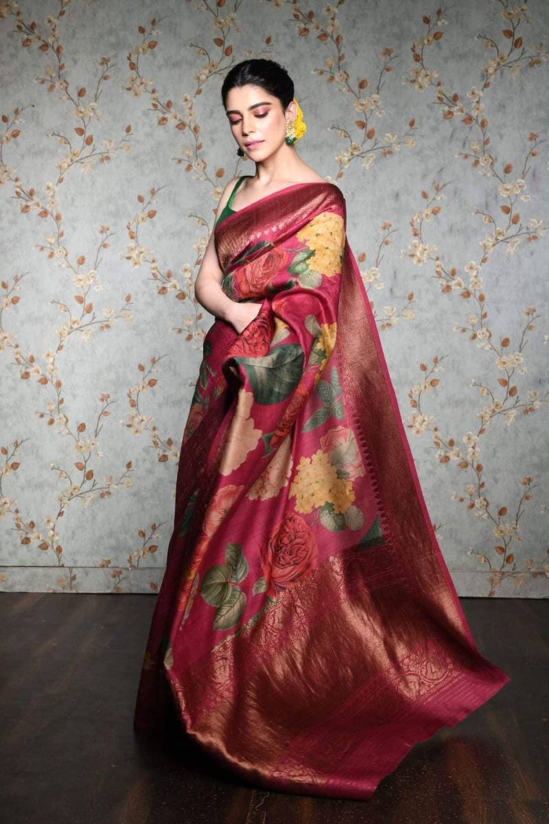 Dahlie Pink Blumenmuster Aus Reiner Tussar Seide Banarasi von BholiByVartika