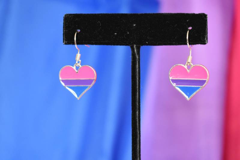 Bisexuell Pride Herz Ohrringe von BiProducts