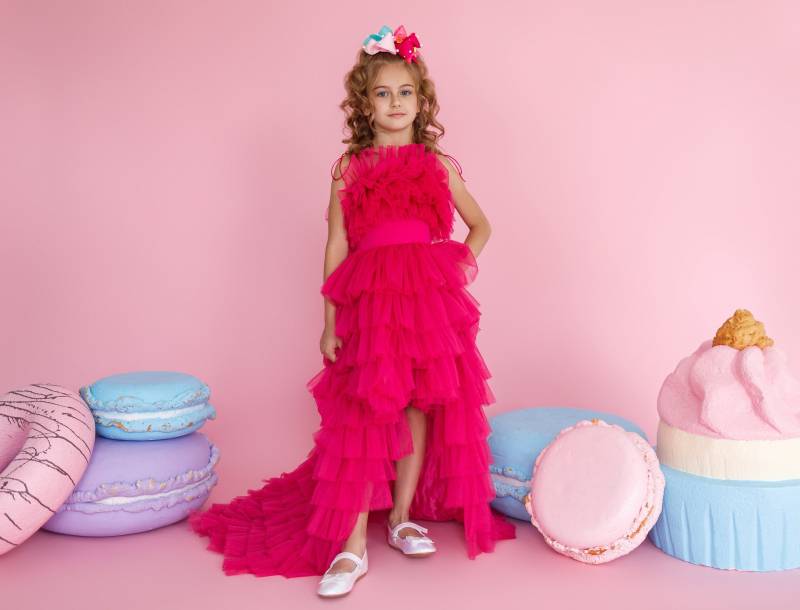 Bezauberndes Partykleid, Hot Pink Prinzessin Geburtstagskleid Für Kleinkind Mädchen Mit Eleganter Tüll Schleppe, Stilvolles Kinder Outfit von BiaggiBoutique