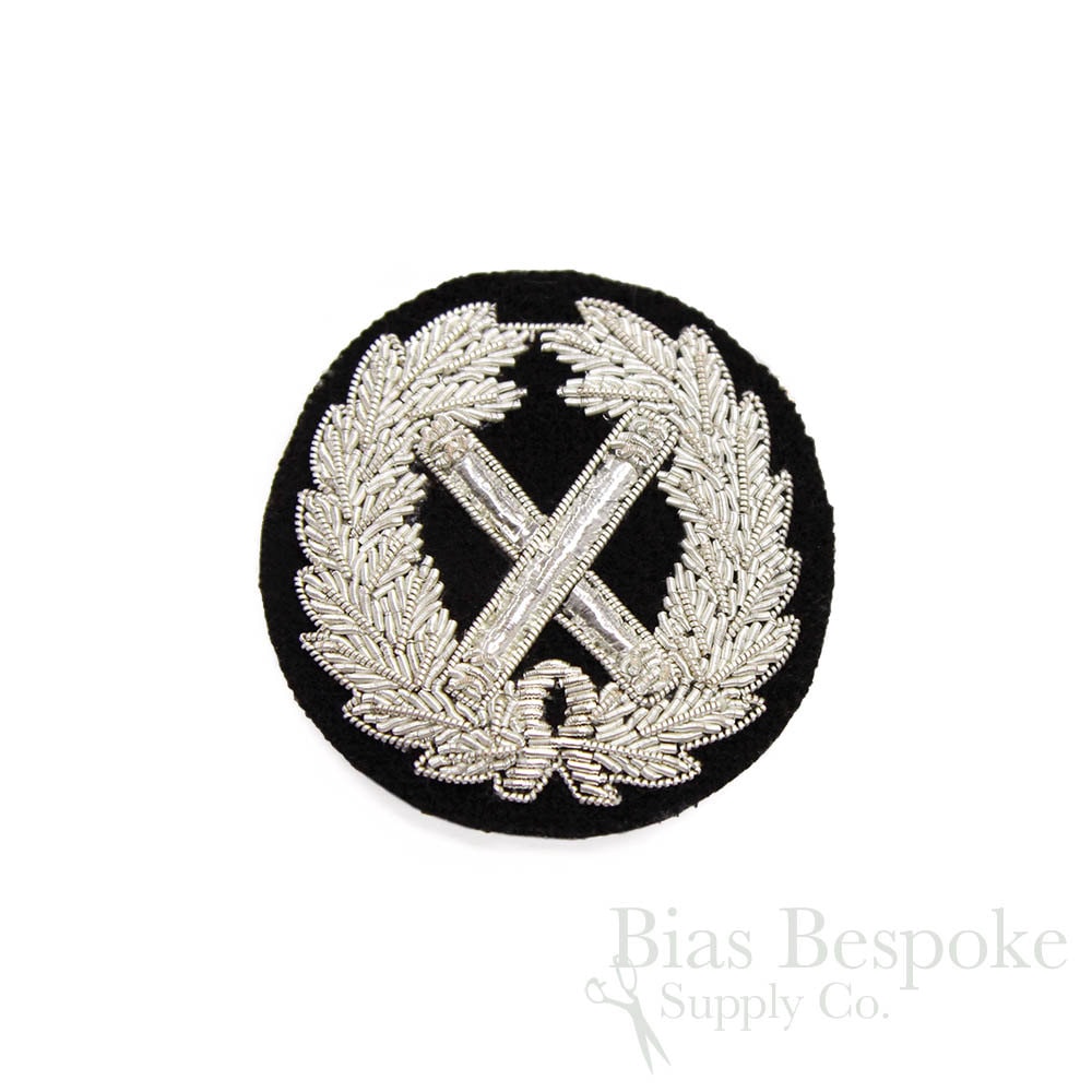 Silber Und Gold Draht Gestickte Abzeichen in Zwei Stilen von BiasBespoke