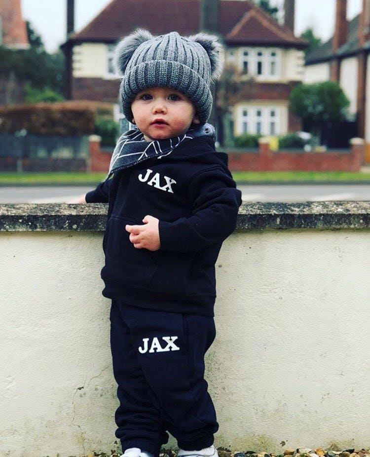 Personalisiertes Baby Und Kleinkind Hoodie Jogger Set Personalisiertes Baby Und Kleinkind Hoodie Jogger Set von BibblezBibs