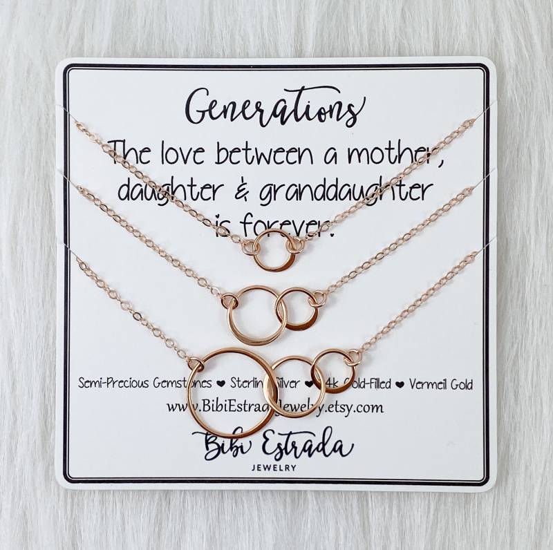 Rosegold-Filled Generationen Halsketten-Set Mutter-Tochter-Enkelin-Geschenk Rosegold-Filled Generationen Halsketten-Set Mutter-Tochter-Enkelin-Geschenk von BibiEstradaJewelry