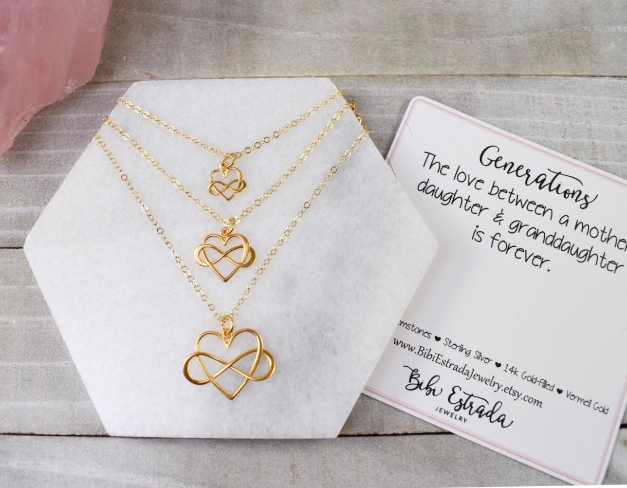 Generationen Halsketten-Set Sterling Silber Infinity Herz, Mutter-Tochter-Enkelin Generationen Halsketten-Set Sterling Silber Infinity Herz, Mutter-Tochter-Enkelin von BibiEstradaJewelry