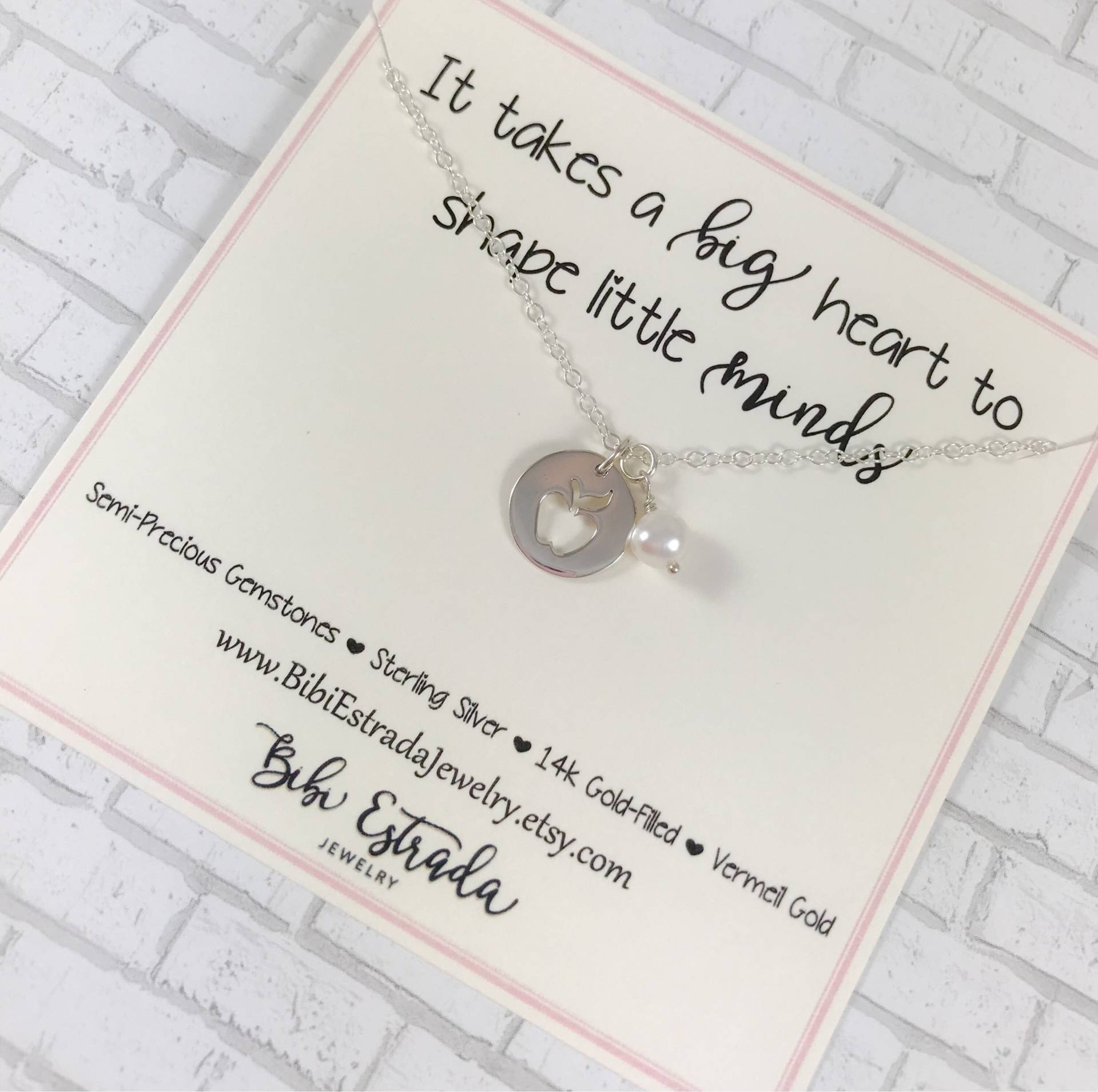 sterling Silber Apfel & Perlenkette - Geschenk Für Lehrer sterling Silber Apfel & Perlenkette - Geschenk Für Lehrer von BibiEstradaJewelry