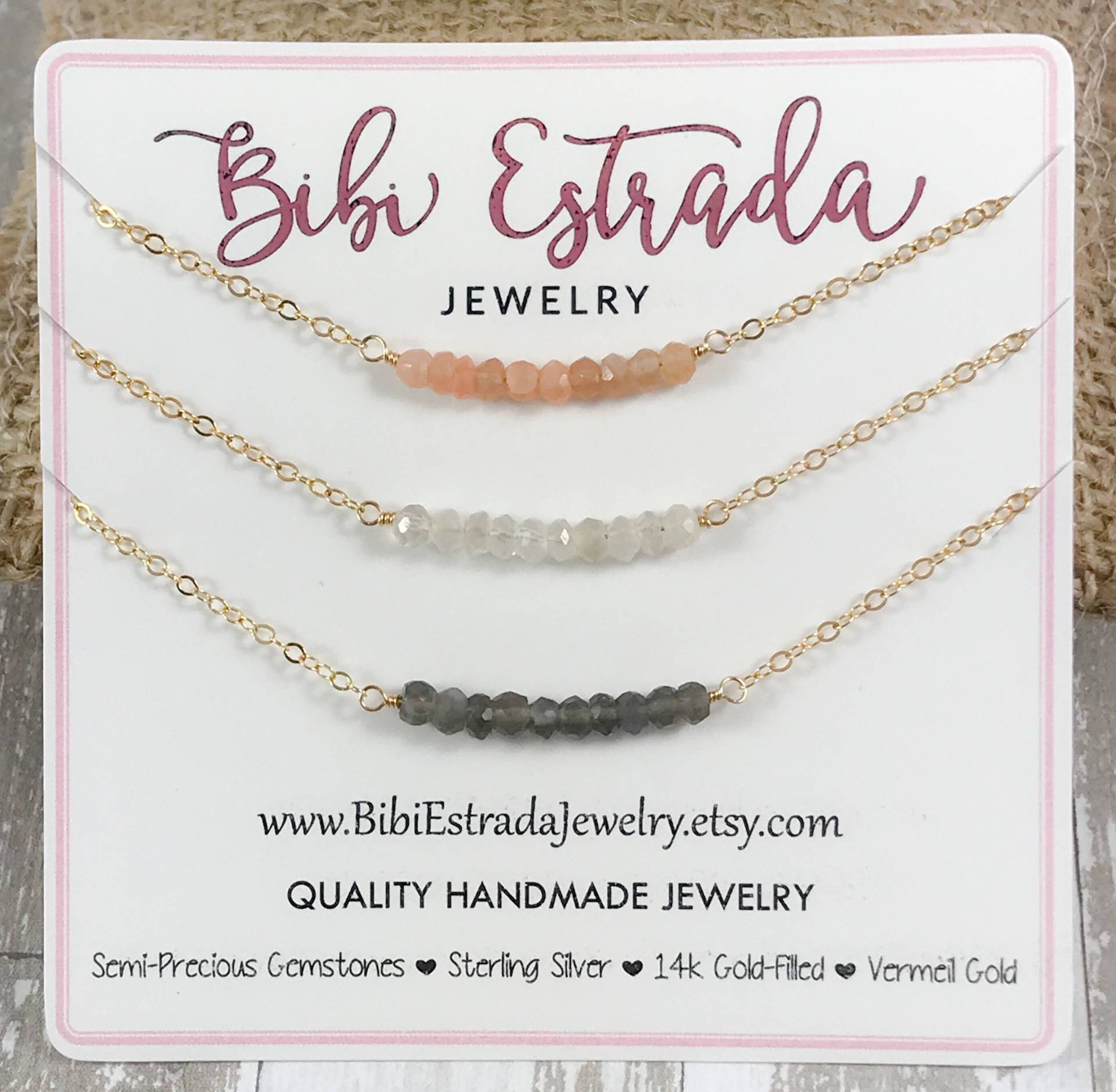 Regenbogen Mondstein Halskette Sterling Silber Oder Gold Filled Regenbogen Mondstein Halskette Sterling Silber Oder Gold Filled von BibiEstradaJewelry