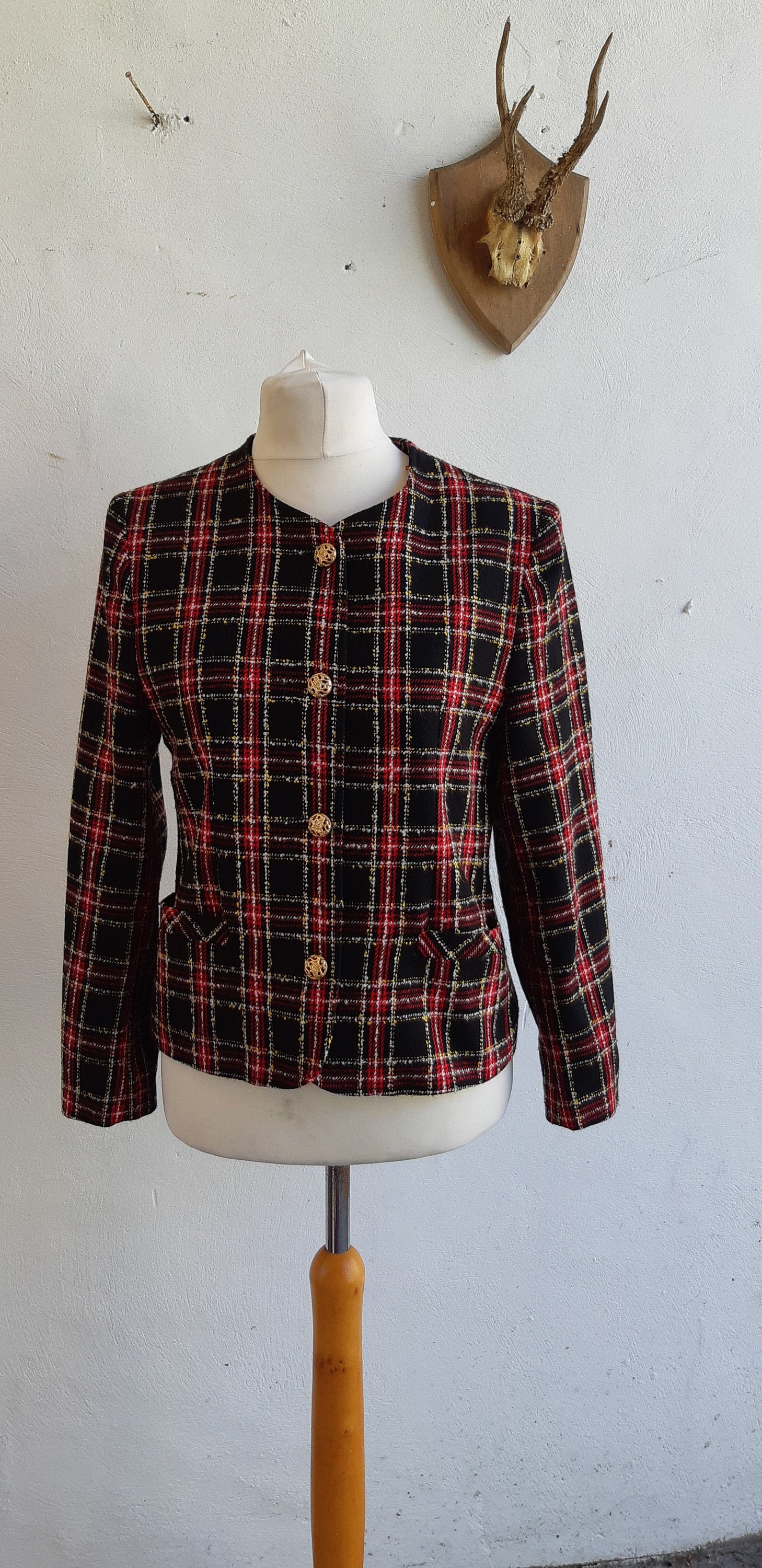 Vintage Kragenlose Jacke Von Studio Deered Schwarz Wolle Mix Kariert Tartan Blazer Größe Medium von BidandBertVintage