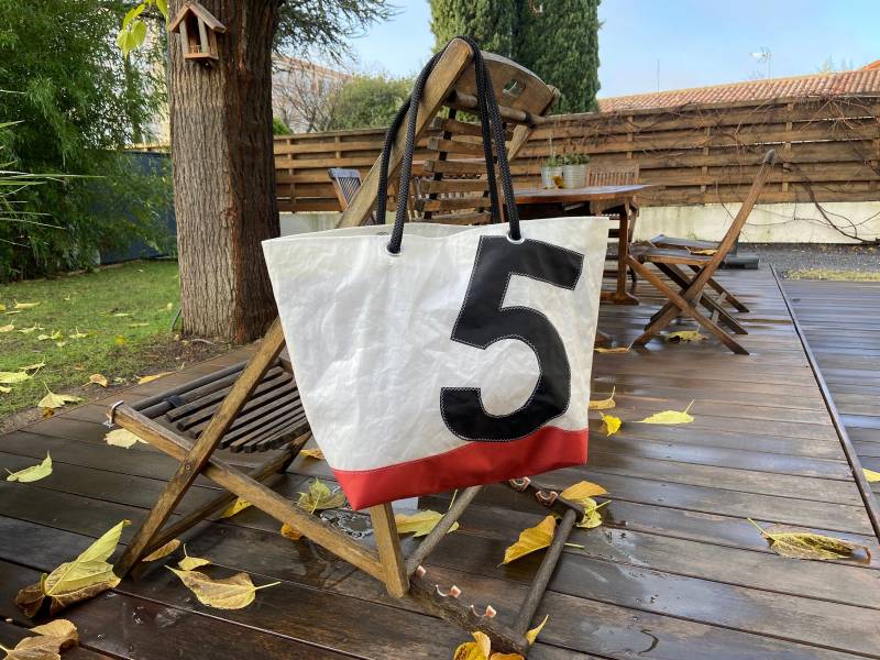 Sea Bag Upcycled Bag Handgefertigte Recycled Sail Strand Reisetasche Frauen von BientotDimanche