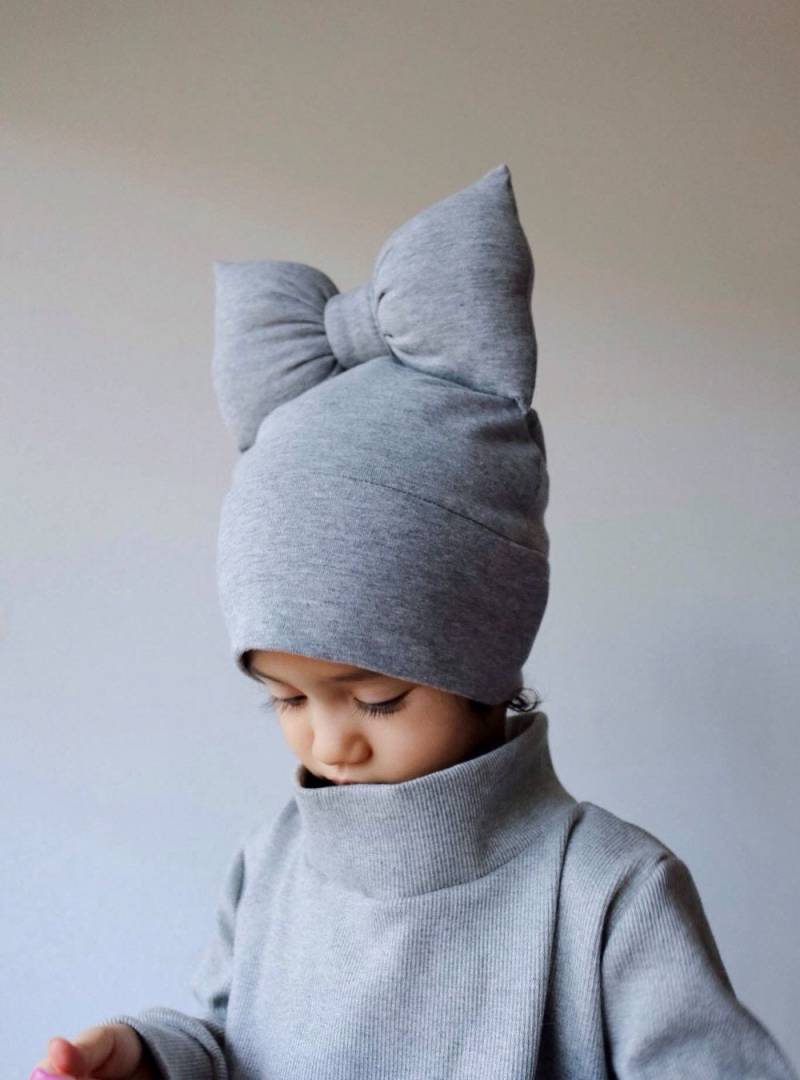 Beanie Mütze Schleife in Grau von BigBowBow