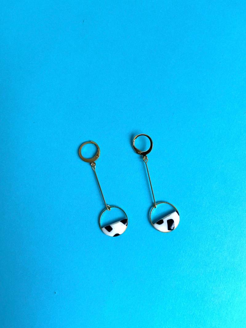 Ultraleichte, Ausgefallene Schwarz-Weiß Hängeohrringe von BigJulesShop
