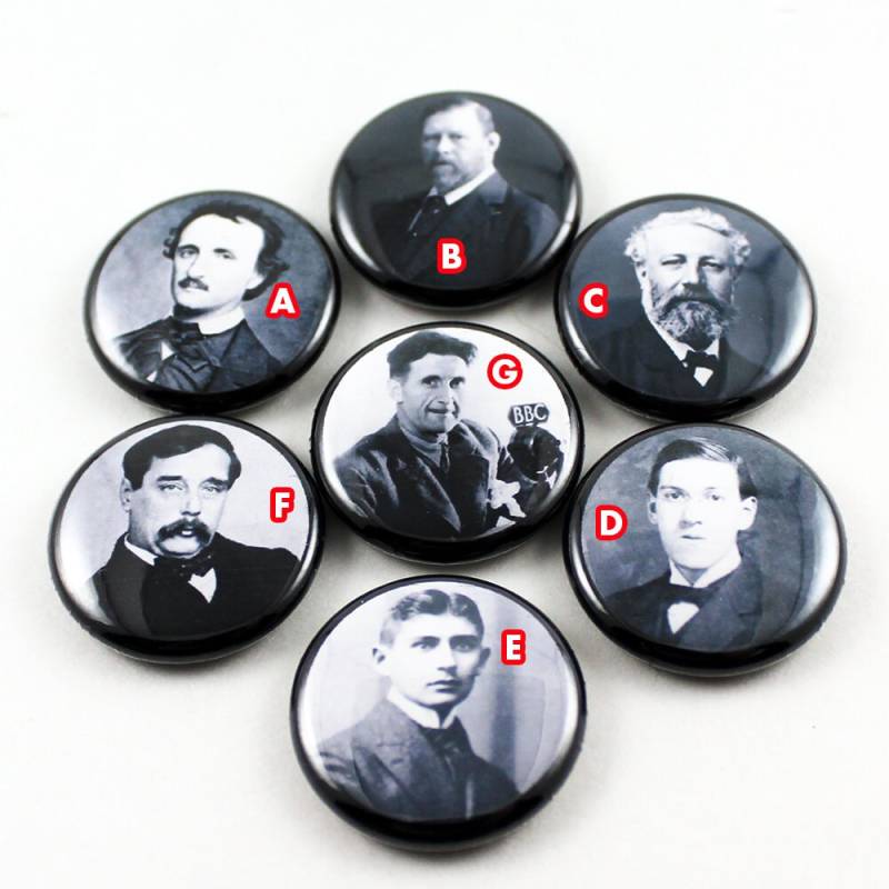 Autorin 2, 5 cm Buttons Poe, Lovecraft, Orwell von BigMeanPunk
