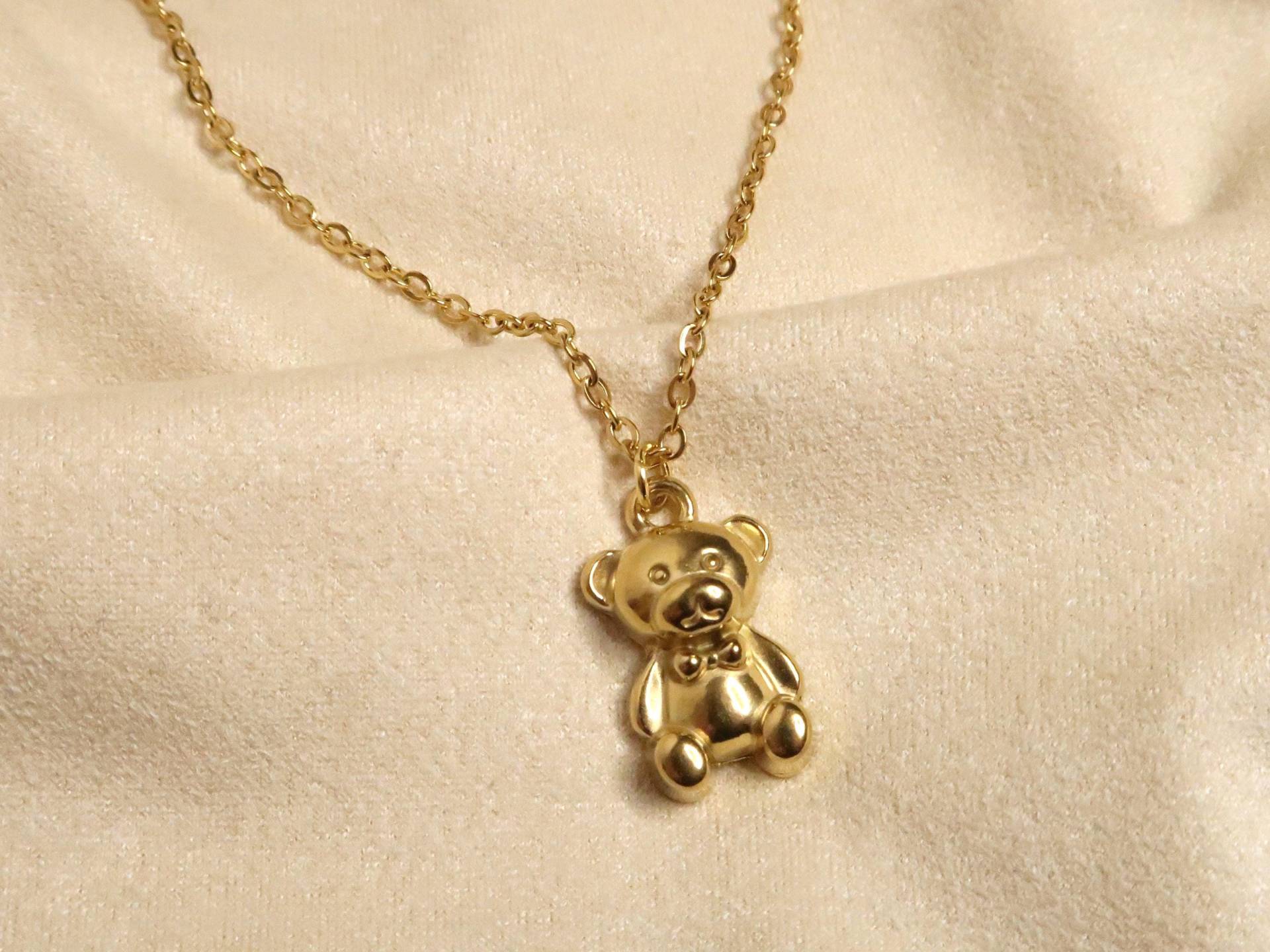 Nuna - Teddy Halskette in Gold & Silber | Zierliche Edelstahl Kette Mit Teddybär Anhänger Niedlicher Und Zeitloser Schmuck Für Den Alltag von BijouMinuMinu