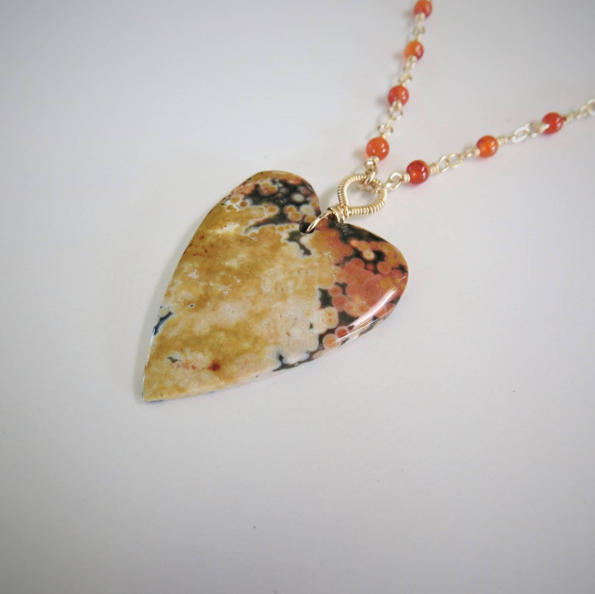 Ozeanjaspis Oder Orbikulum, Cornalin, Halskette Orange Und Gelb, Ovale Kette Gold 14K Filled, Herz, Handwrapping, Schutzstein von Bijoubicou