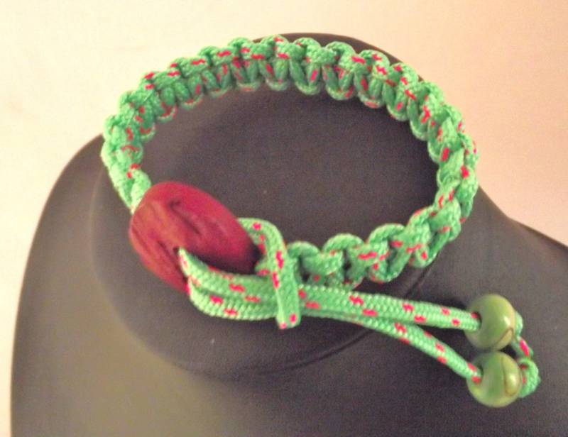 Makramee-Armband, Grünes Fall Aus Polyester Mit Knopfverschluss, 18, 5 cm, Damen von BijouxBoutonsTrieux