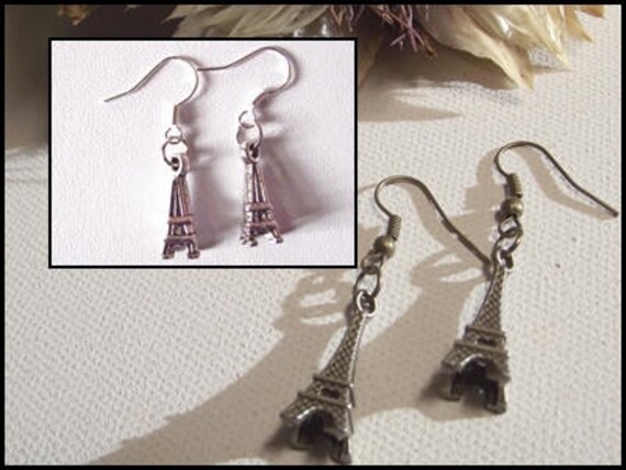 Paris Ohrringe Eiffelturm Metallfarbe Bronze Oder Silberohrring von BijouxBoutonsTrieux