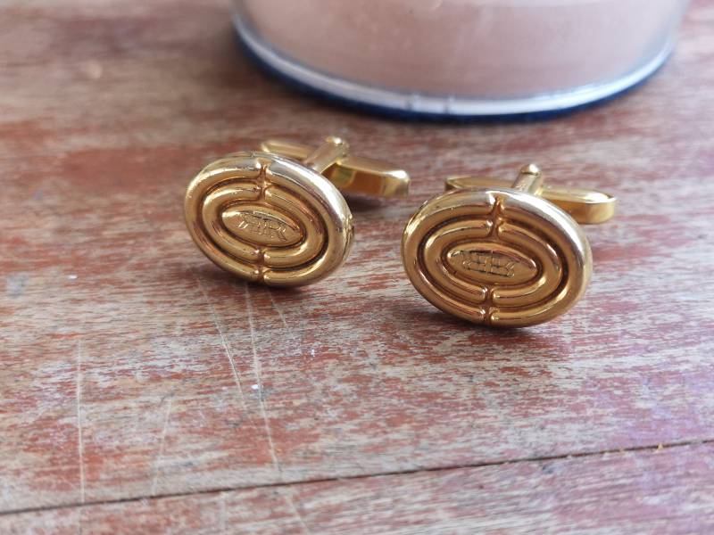 Manschettenknöpfe Aus Retro-Chic Gold Rr Richel Vintage Herrenaccessoire Boutique Inspirational Montreal Quebec Kanada von BijouxCarcajou
