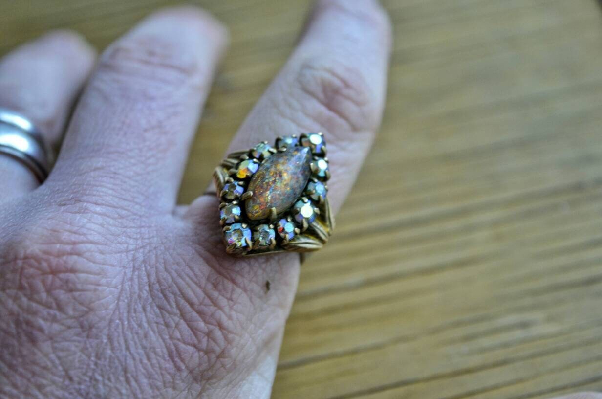 Prächtiger Vintage-statement-Ring Inspiriert Von New Age ~ Vintage-Schmuck Mit Eingravierten Mustern Verstellbarer Ring Bizoucarcajou Montreal von BijouxCarcajou