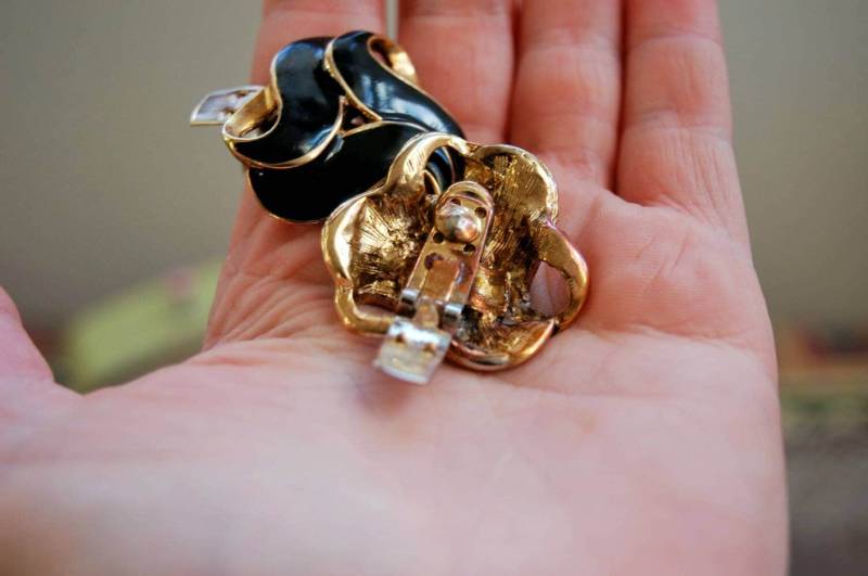 Schwarz-Goldene Art-Deco-Schuhclips Original Retro-Vintage-Accessoire Vintage Inspirational Boutique Montreal Quebec von BijouxCarcajou