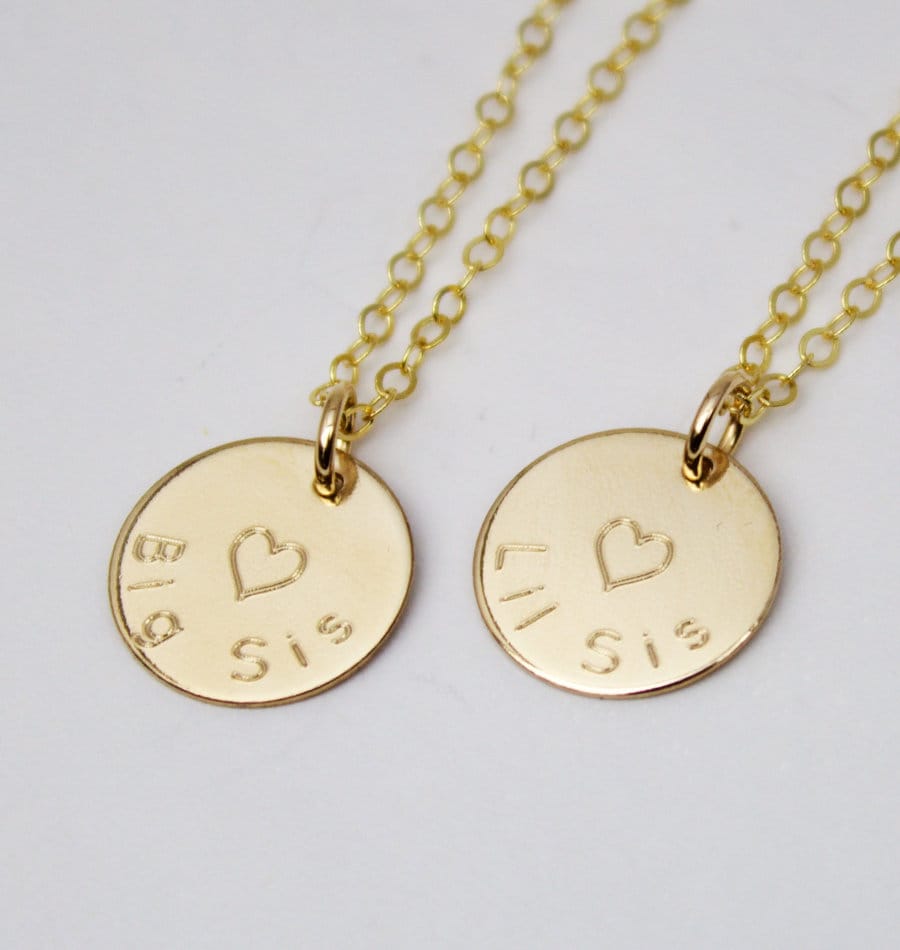Personalisierte Big Sis Lil Halskette Gold Gefüllt Schwester Geschenk Personalisierte Big Sis Lil Halskette Gold Gefüllt Schwester Geschenk von BijouxMEE