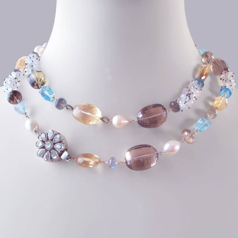 Maßgeschneiderte Auf Bestellung - Statement Halskette Mit Citrin, Mondstein, Labradorit Und Perlen Verzierte Box Verschluss von BijouxOdalisque