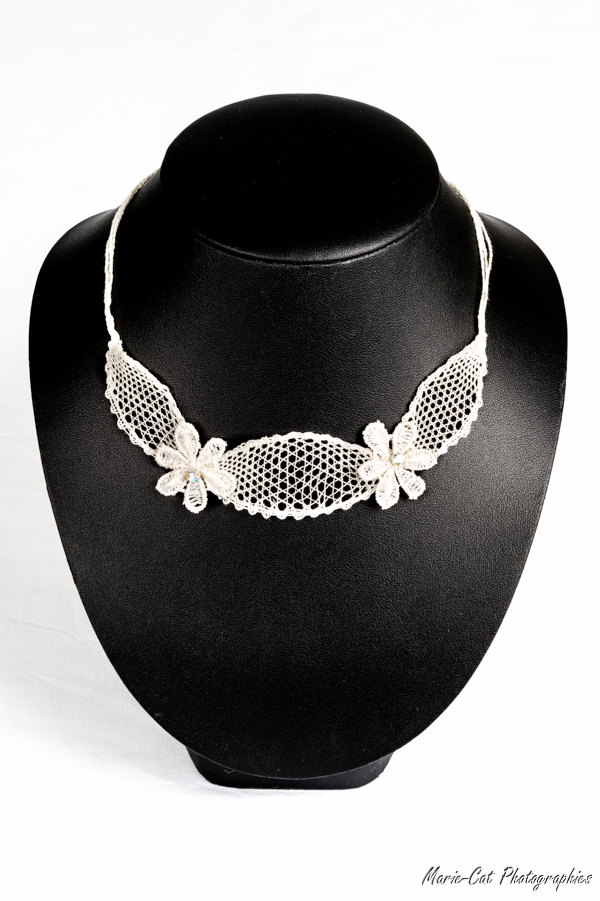 Hochzeitsschmuck-Halskette „Inès" Aus Klöppelspitze von BijouxPauletteDerive