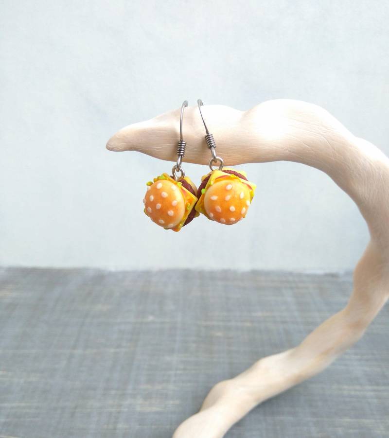 Burger Ohrringe Miniatur Essen Schmuck Aus Polymer Clay von BijouxRI
