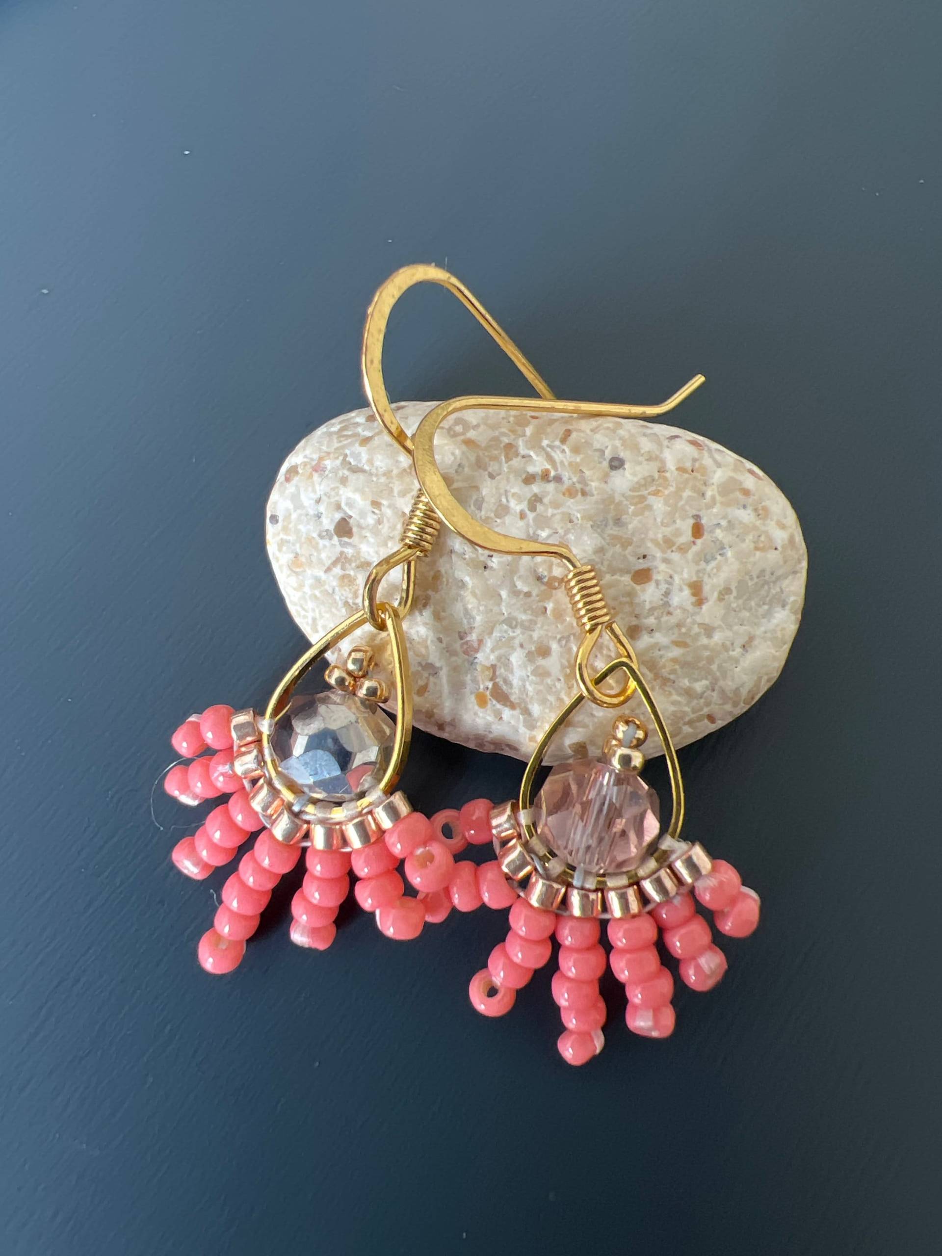 Petite Drops Beaded Earrings Boho Style, Glass Beads Earrings, Rocailles Miyuki Statement, Miyuki von BijouxSamedi