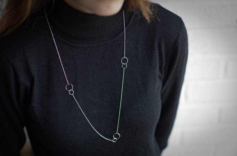 Überlange Kette Mit Ringen Versehen Aus Silber von Bijouxeliseetmoi