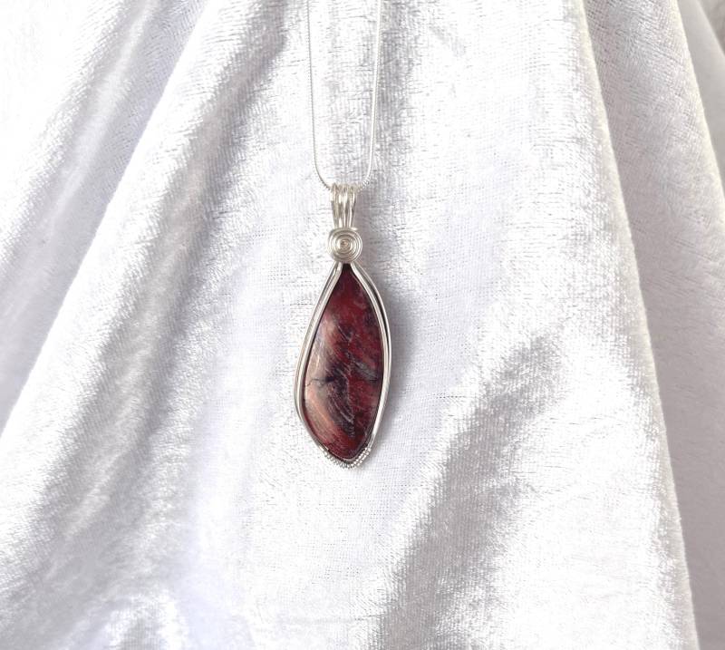 Schlangenhaut Jaspis Halskette, Anhänger, Talisman 925 Sterling Silber von Bijouxzenitudech