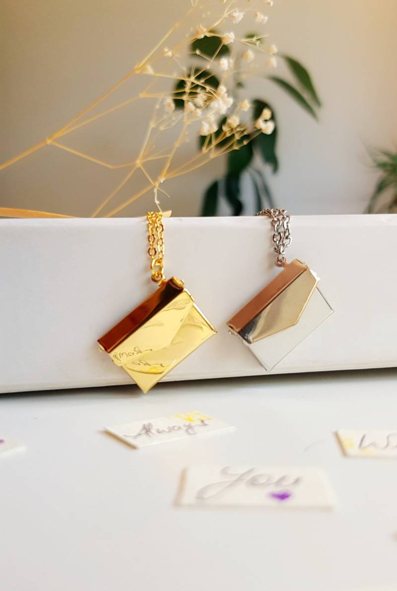 Umschlag Medaillon Halskette, Personalisierte Nachricht Medaillon, Versteckt Liebesbrief Anhänger, Gold Oder Silber Motivation Zitat Geschenk von BijuBrill