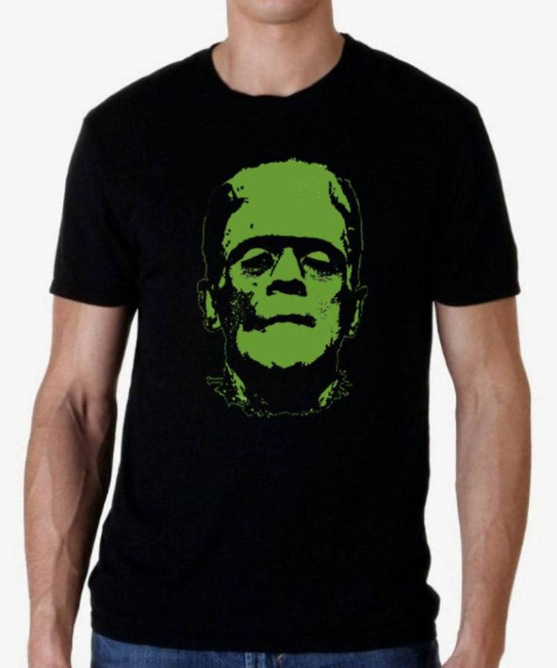 Frankenstein T-Shirt Für Männer Und Frauen von Bikerstudio