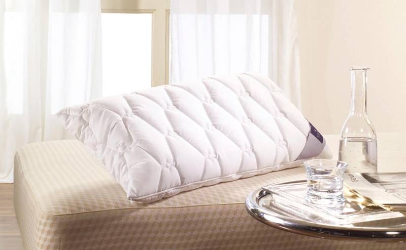 billerbeck Nackenstützkissen "Novum, Kissen ist Allergiker freundlich (Hausstauballergiker)" Füllung: viscoelastischemHigh-Tech-SchaumPolyurethan 1 Stk. tlg. Das flexible Nackenstützkissen von Billerbeck