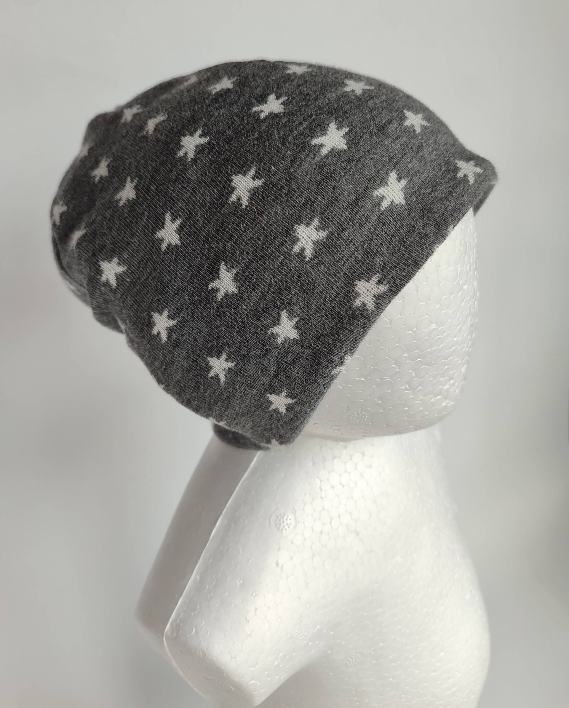 Jerseymütze, Kindermütze , Kinderbeanie "sternchen" D-Grau von Billinchen
