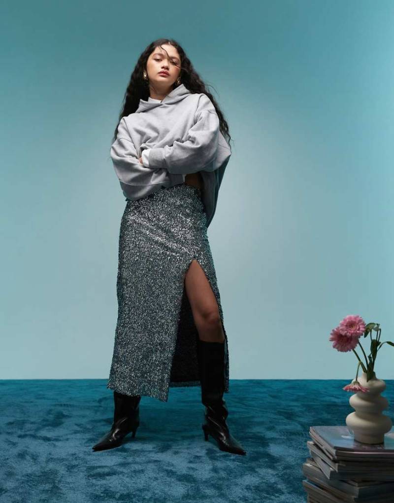 BIMBA Y LOLA - Silberfarbenes Midaxikleid mit Pailletten und Schlitz von Bimba Y Lola