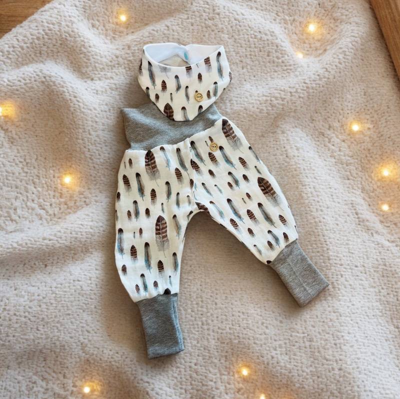 Set Baby Hose Halstuch Musselin Kleidung Sommerkleidung Pumphose Federn Blau Braun Babyhose Sommer von BinesWunderladen