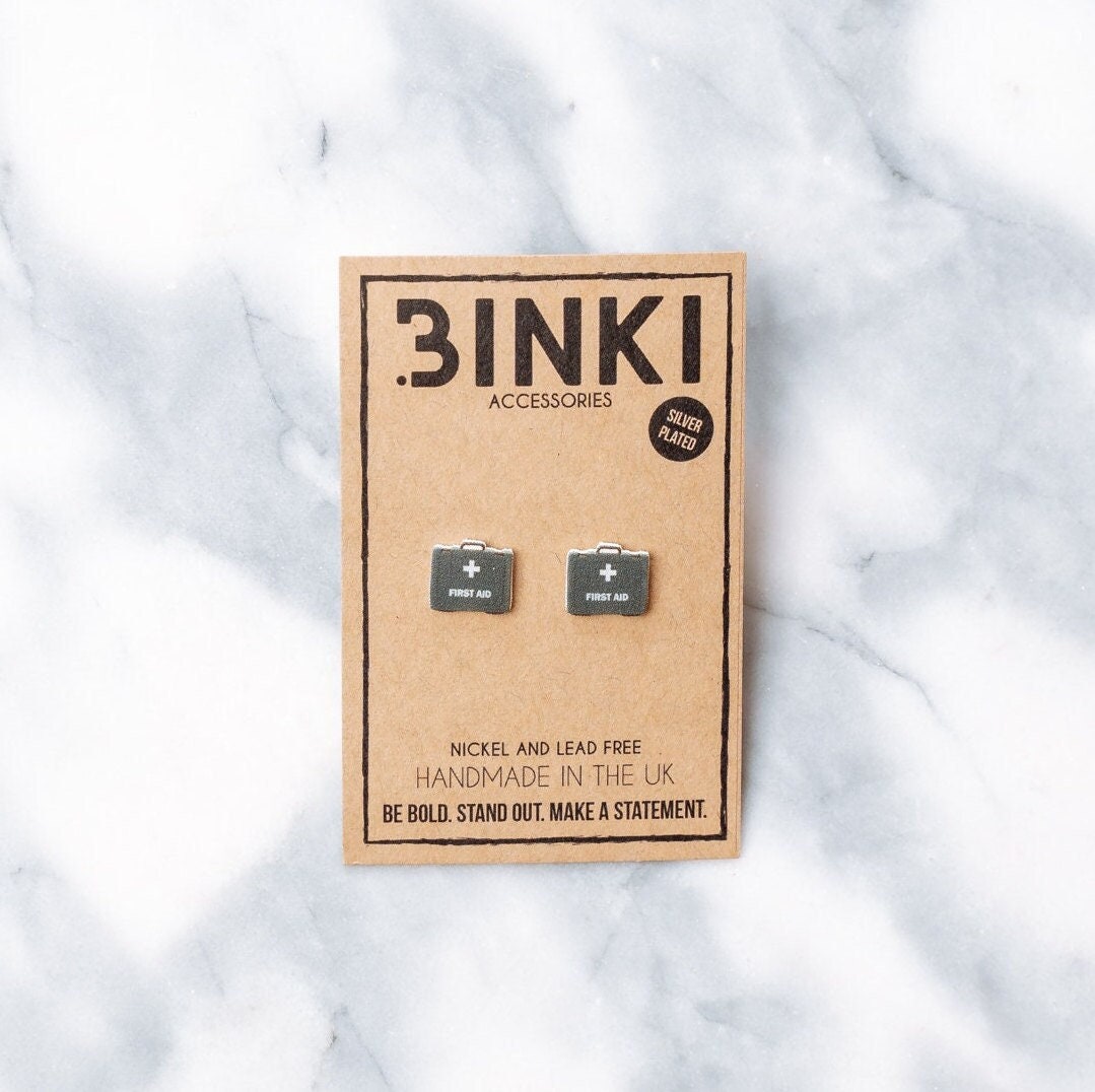 Grüne Erste-Hilfe-Set | Sanitäter/ Rettungsschwimmer/ Krankenschwester/ Arzt/ Life Saver Ohrstecker - 1 Paar von BinkiAccessoriesUK