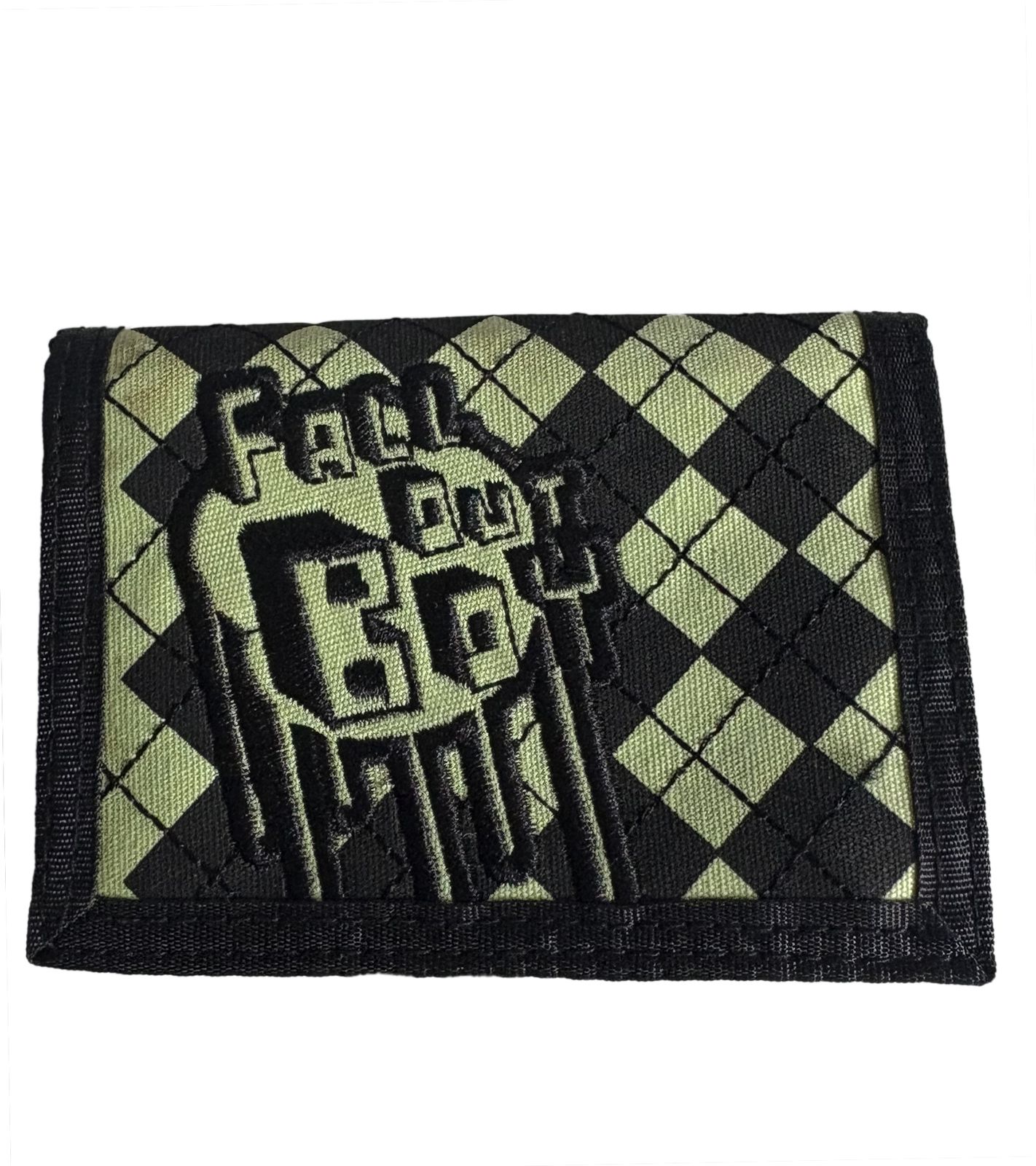 Fall Out Boy Stilvolle Band-Brieftasche mit auffälligen Motiv Gothic-Style Portemonnaie FW108967FOB Schwarz/Grün Fall Out Boy Stilvolle Band-Brieftasche mit auffälligen Motiv Gothic-Style Portemonnaie FW108967FOB Schwarz/Grün von BioworldMerch